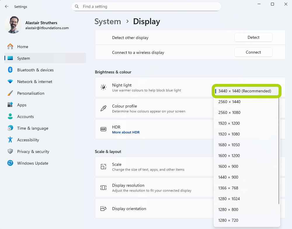 Dual monitors - set resolution